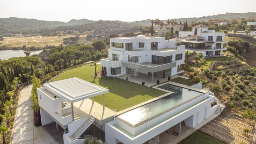 Villa in Almenara, Sotogrande