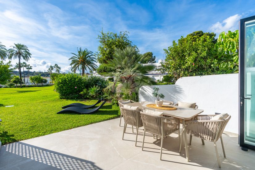 Town House in La Rinconada, Marbella