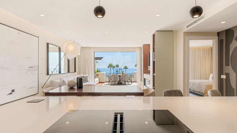 Duplex Penthouse in Bahía del Velerín, Estepona