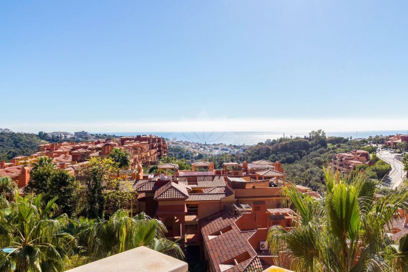 Apartment in La Reserva de Marbella, Marbella