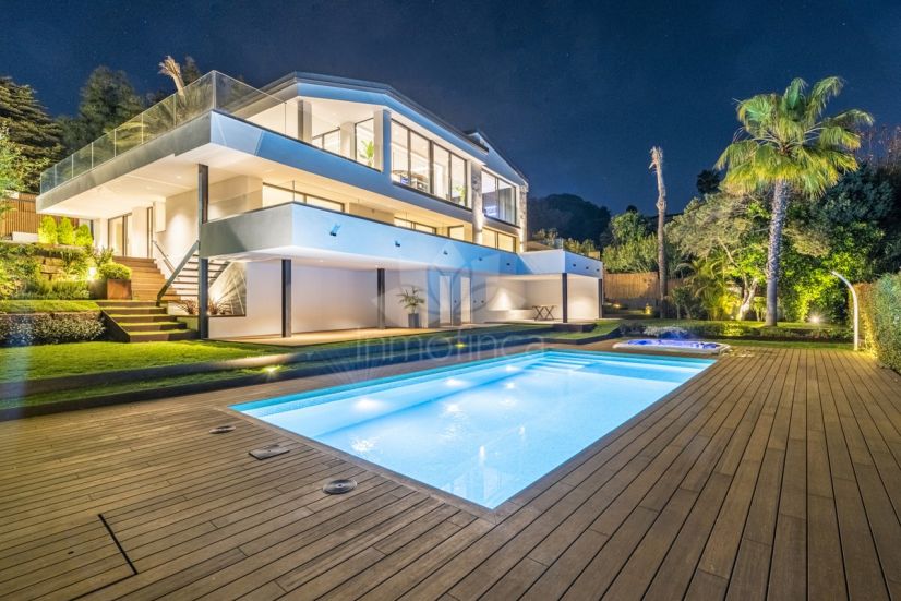 Villa en Carib Playa, Marbella