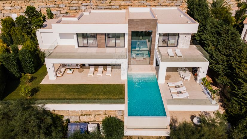 Villa in La Alqueria, Benahavis