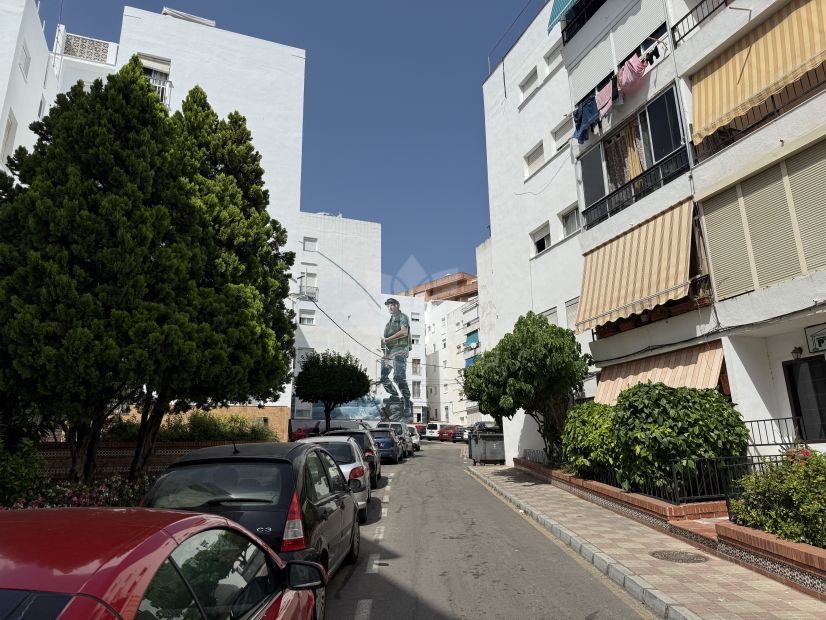Apartment in Estepona Town, Estepona