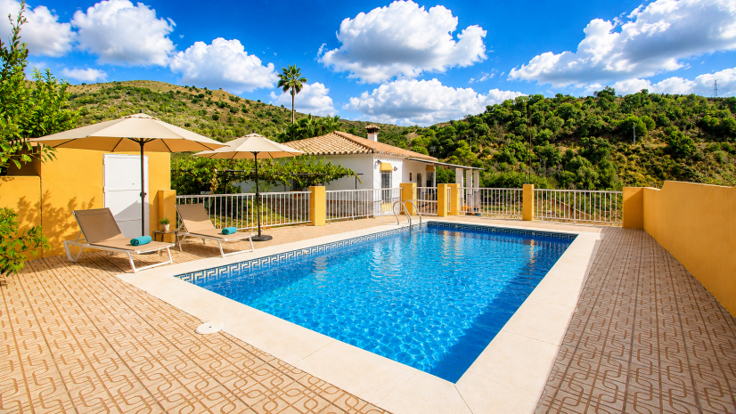Finca in Estepona