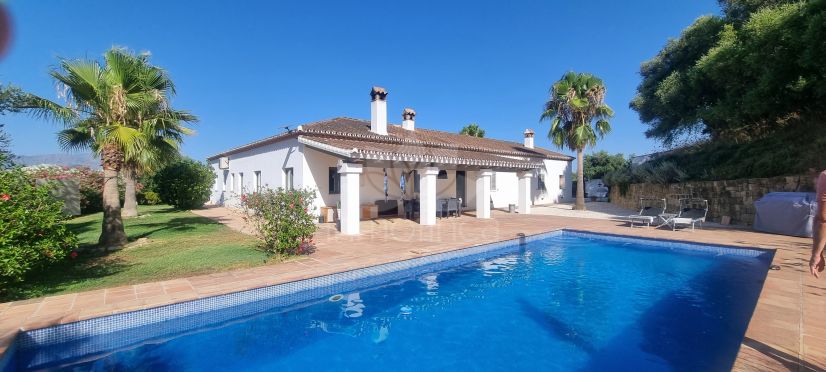 Finca in Jimena de La Frontera