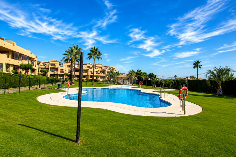 Apartamento Planta Baja en Bahia de Casares, Casares