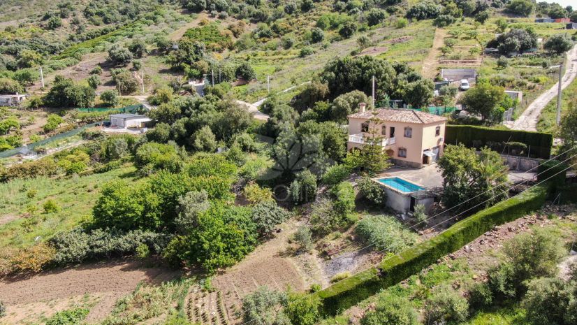 Finca in Estepona