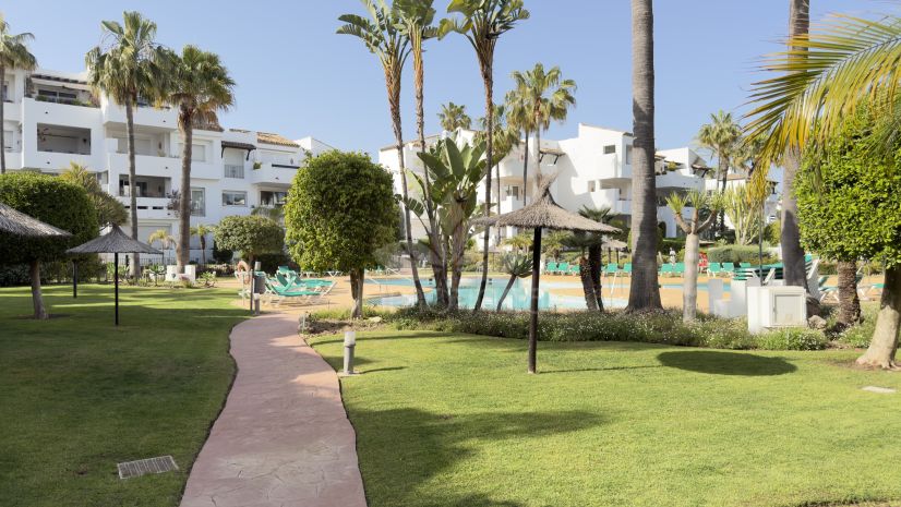 Apartamento en Beach Side New Golden Mile, Estepona