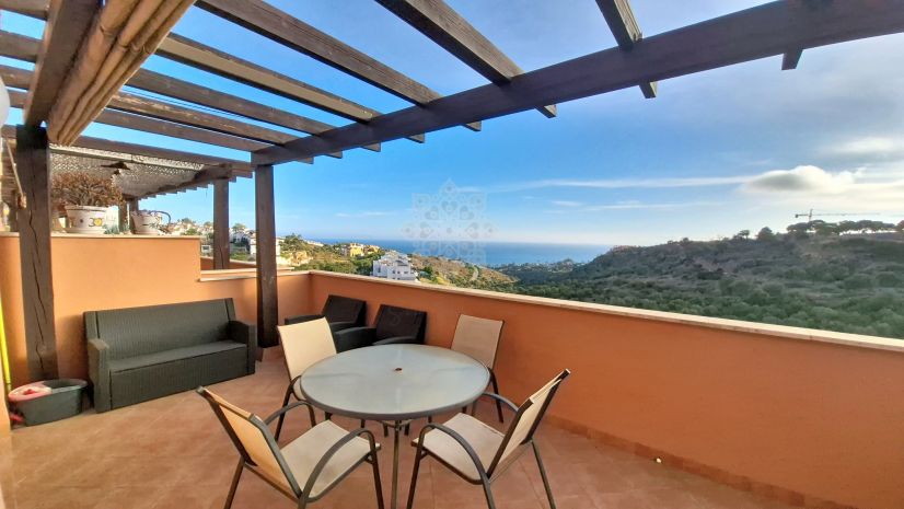 Penthouse in Bahia de las Rocas, Manilva