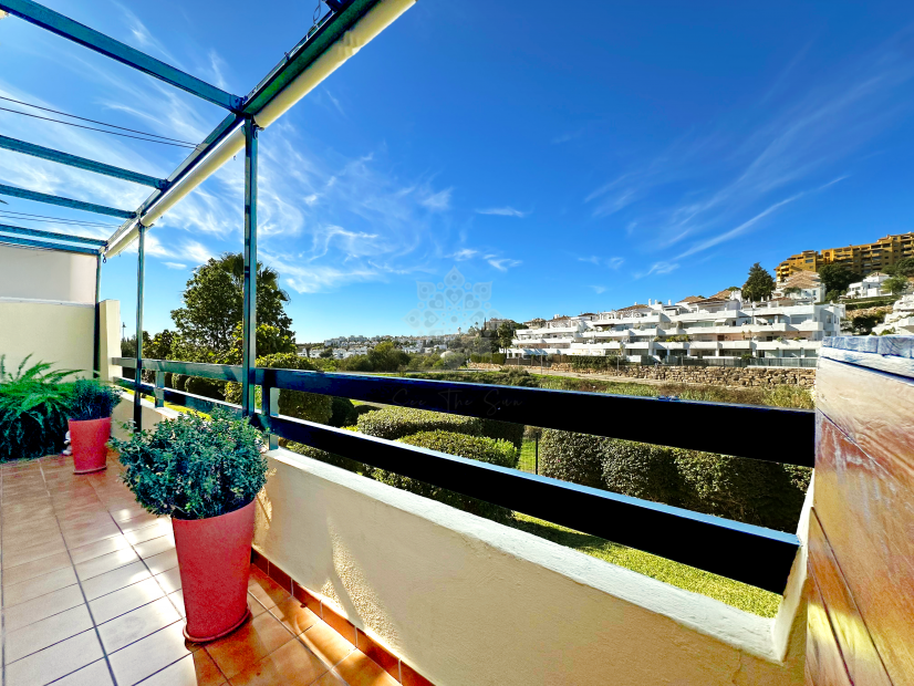Ground Floor Apartment in Las Joyas, Estepona