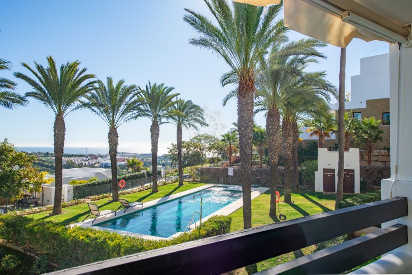 Apartment in Altos de Cortesín, Casares