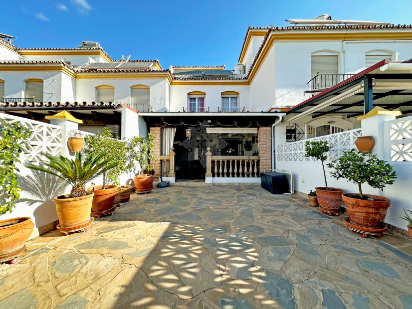 Town House in Estepona Centre, Estepona