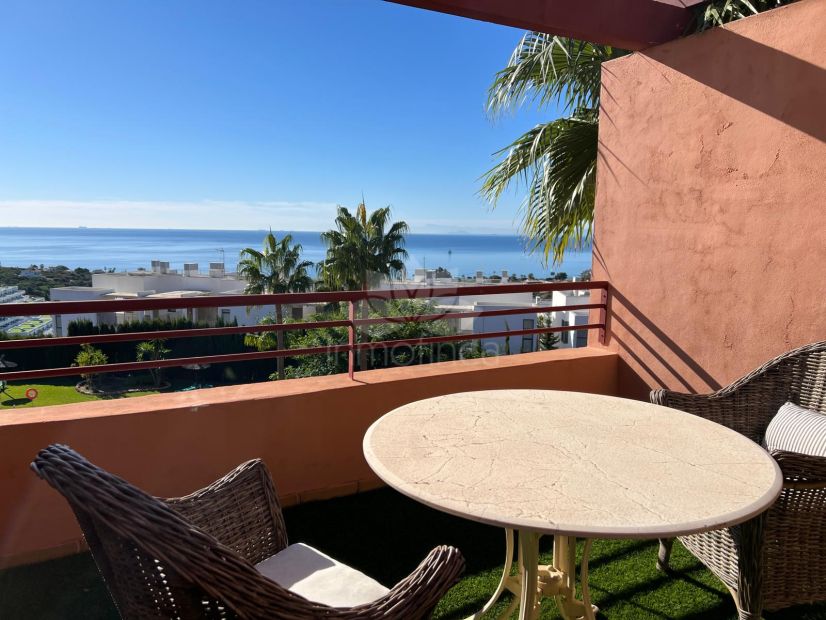 Penthouse in Bahia de las Rocas, Manilva