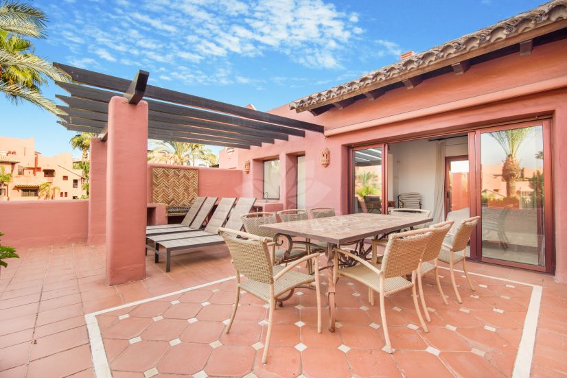 Duplex Penthouse in Menara Beach, Estepona