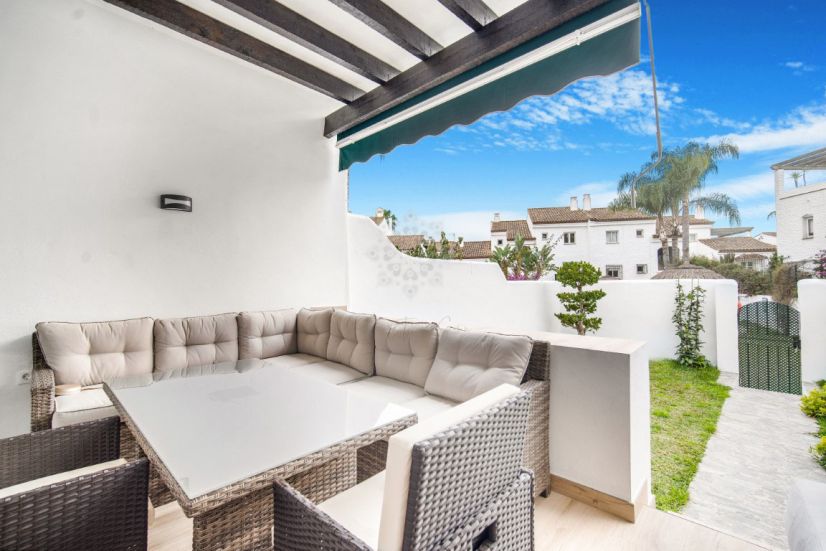 Town House in El Paraiso, Estepona