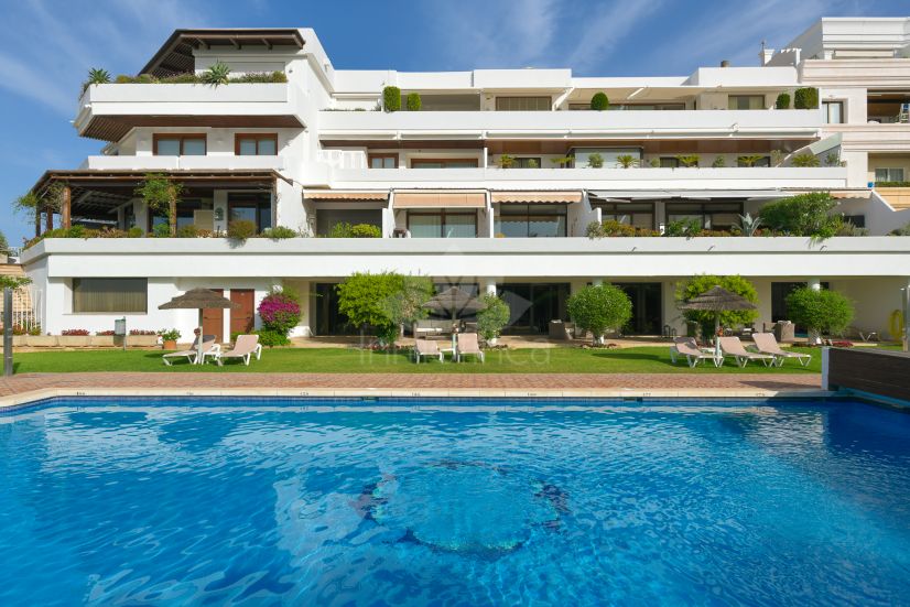 Penthouse in Hotel del Golf, Marbella