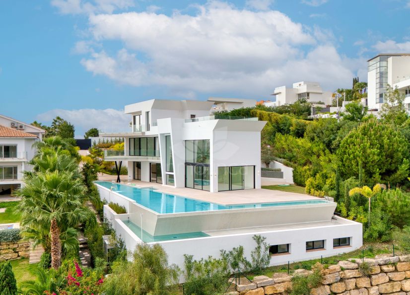 Villa in Los Flamingos, Benahavis