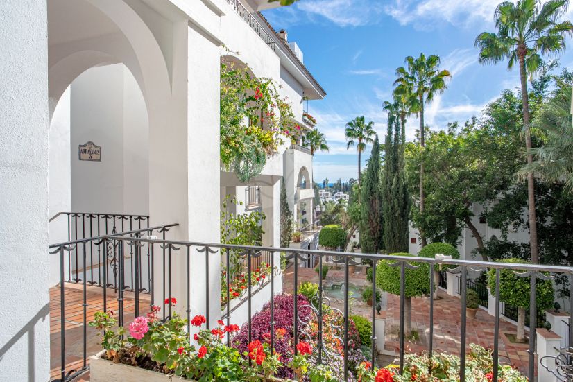 Apartment in Señorio de Marbella, Marbella