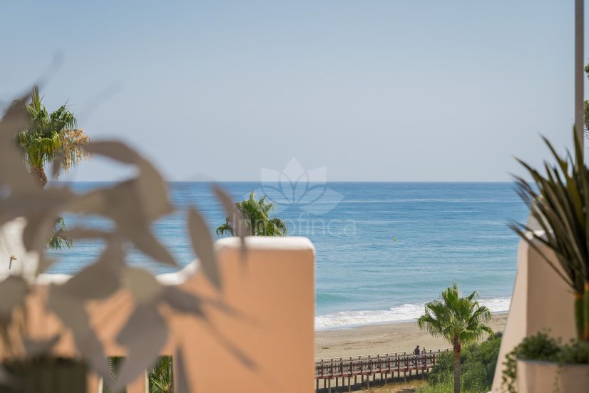 Ático en Bahía del Velerín, Estepona