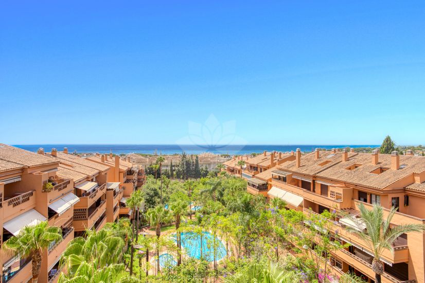 Atico Duplex en Costa Nagüeles III, Marbella