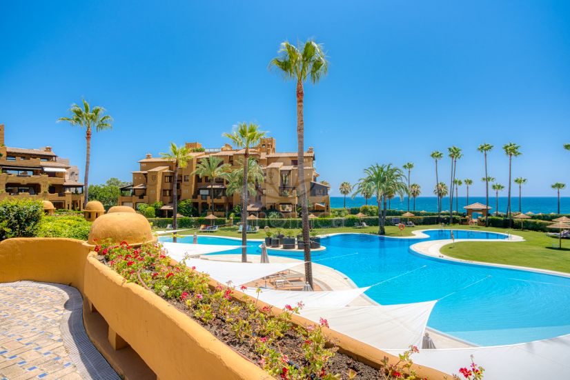 Apartment in Los Granados del Mar, Estepona