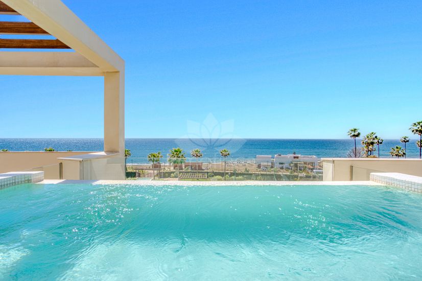 Atico Duplex en Velaya, Estepona