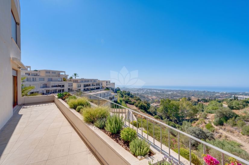 Apartamento Planta Baja en Lomas de los Monteros, Marbella