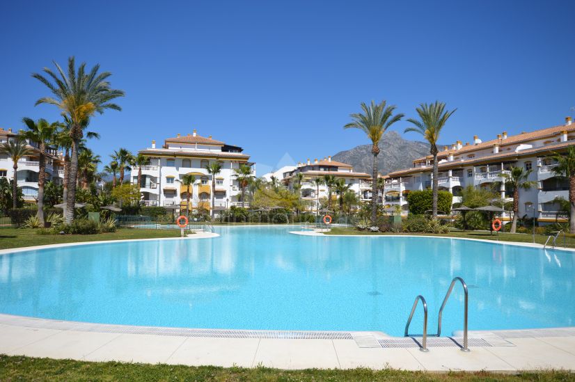 Apartamento en La Dama de Noche, Marbella