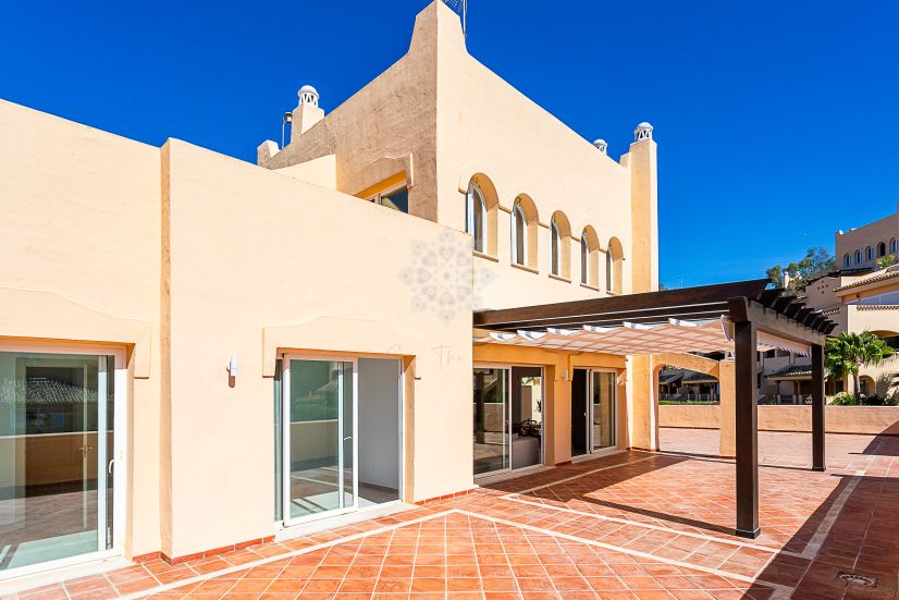 Penthouse in Elviria, Marbella