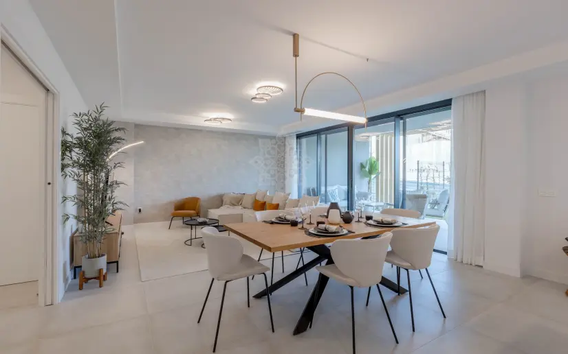 Town House in El Chaparral, Malaga