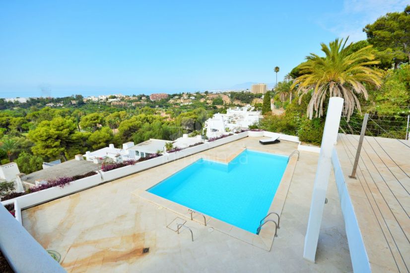 Villa in Rio Real, Marbella