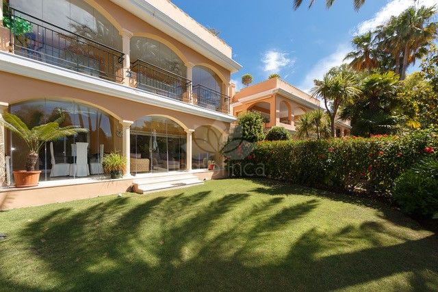 Apartamento en New Golden Mile, Estepona