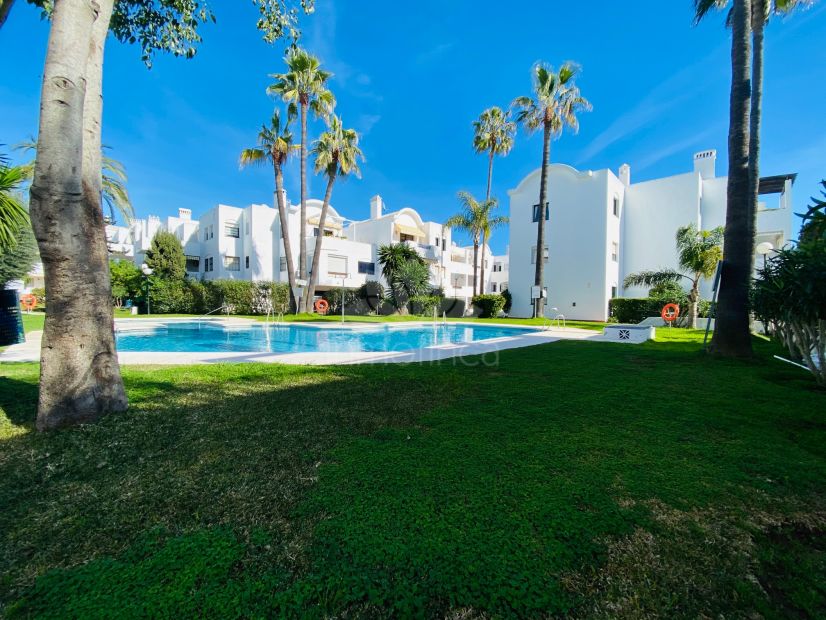 Apartamento Planta Baja en New Golden Mile, Estepona