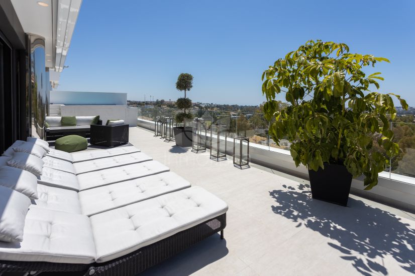 Atico en Azahar de Marbella, Marbella