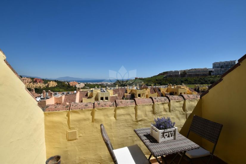 Penthouse in La Duquesa, Manilva