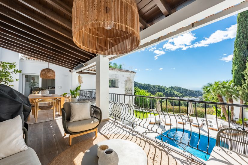 Semi Detached House in Cerros del Lago, Istan