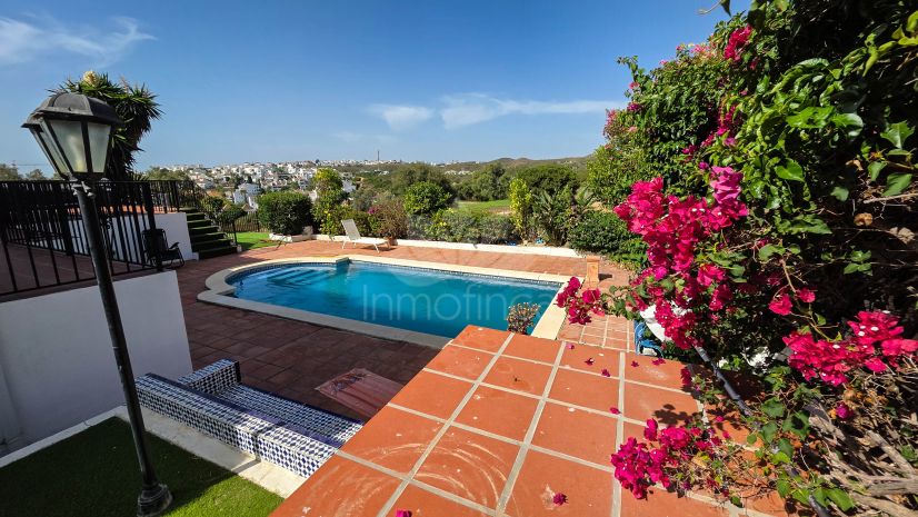 Semi Detached Villa in La Duquesa, Manilva