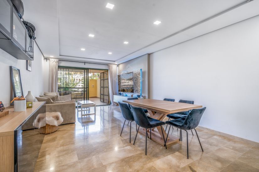 Apartament na parterze w La Resina Golf, Estepona