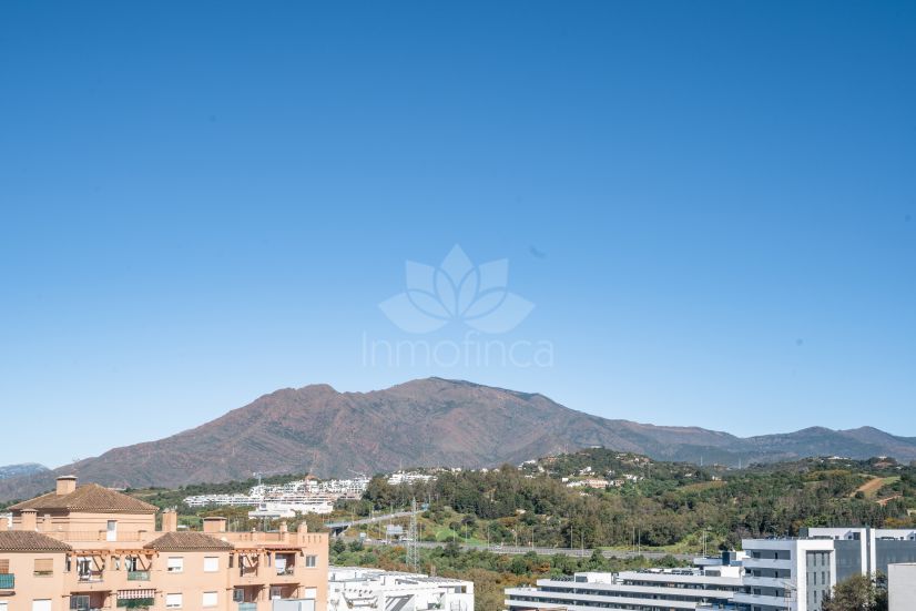 Apartment in Estepona Town, Estepona