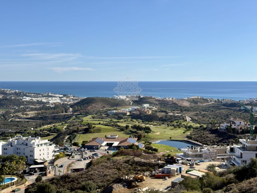 Penthouse w Calanova Golf, Mijas Costa