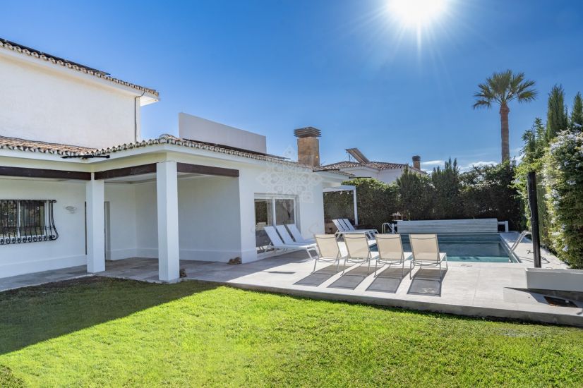 Villa in Benalmadena Costa, Benalmadena