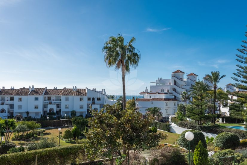 Apartment in Cerro Blanco, Marbella