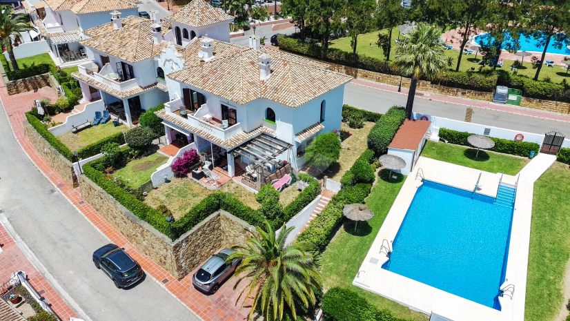 Town House in La Duquesa, Manilva