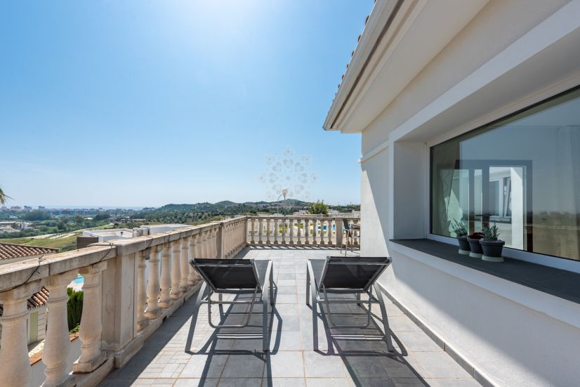 Villa in Cerros del Aguila, Mijas Costa
