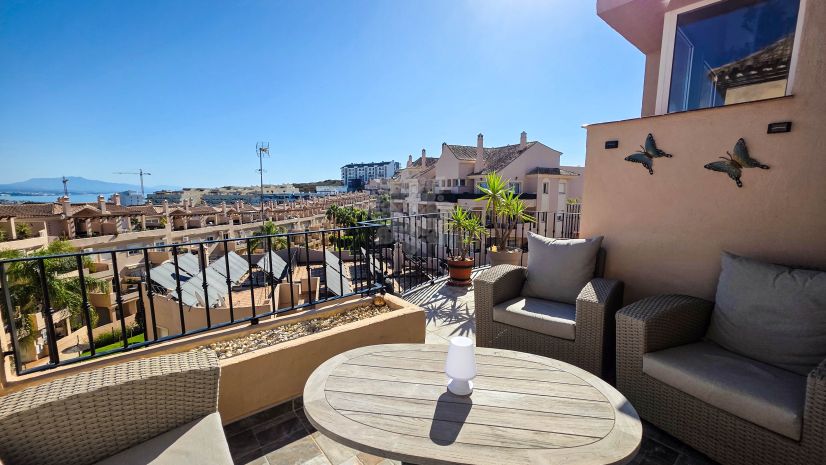 Duplex Penthouse in La Duquesa, Manilva