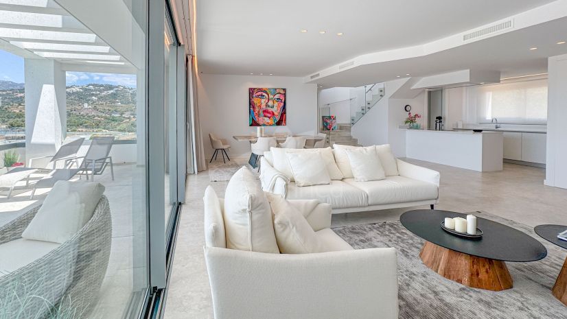 Duplex Penthouse in Santa Clara, Marbella