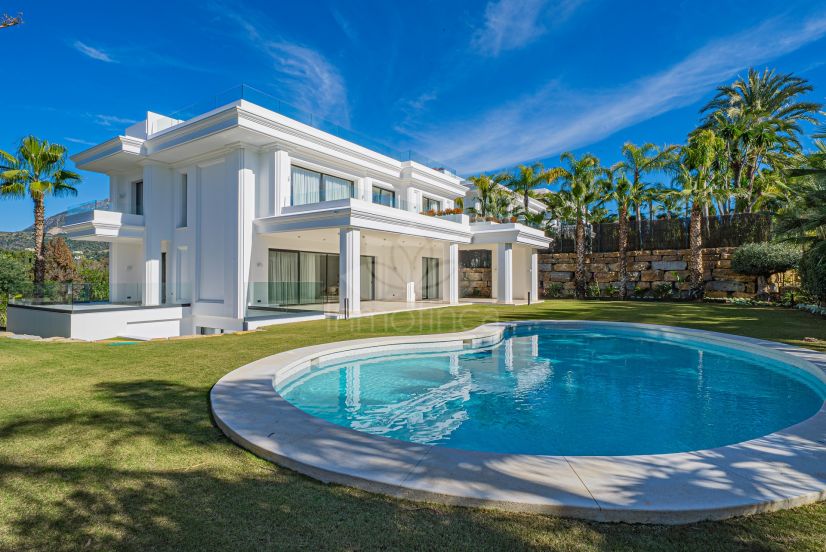 Villa in Las Lomas del Marbella Club, Marbella
