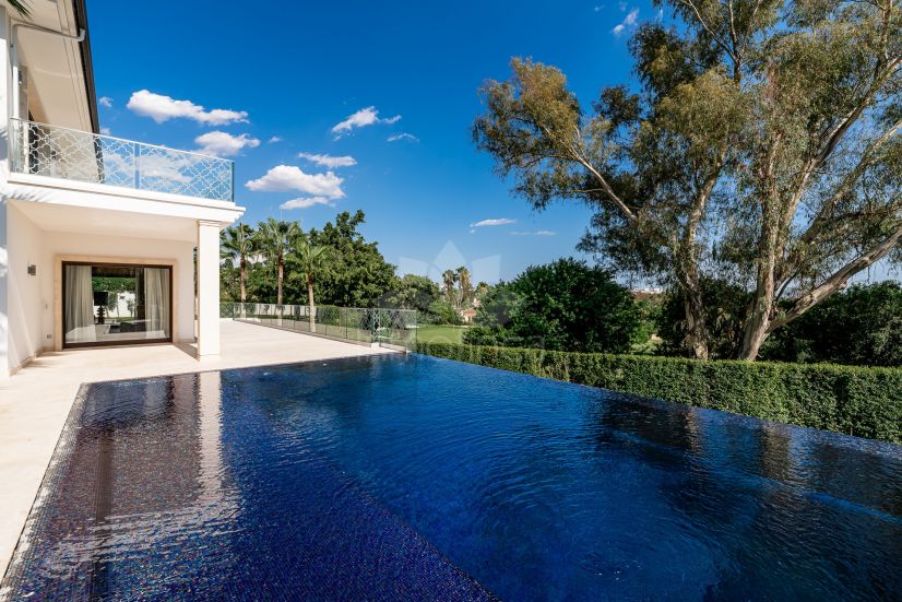 Villa in Los Naranjos, Marbella