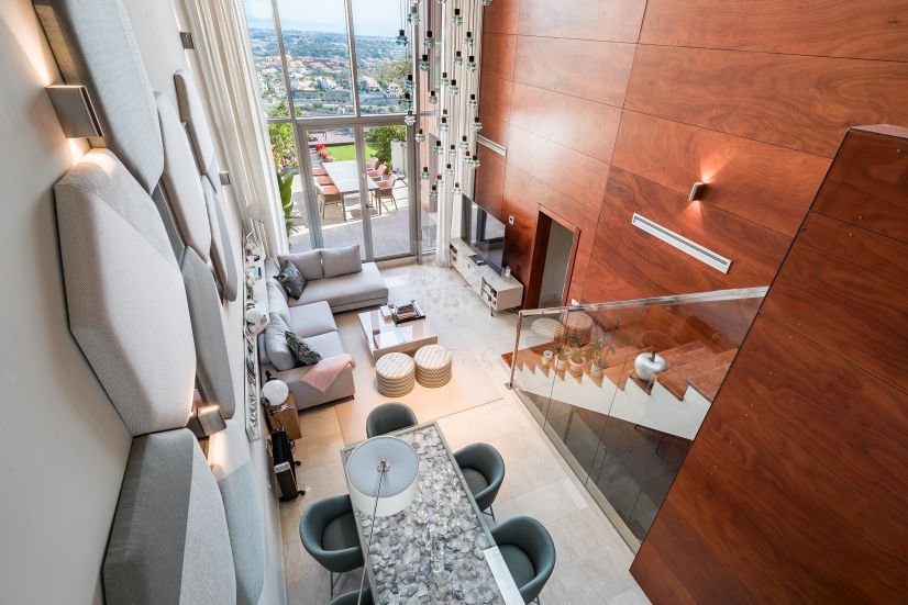 Semi Detached Villa in La Alqueria, Benahavis