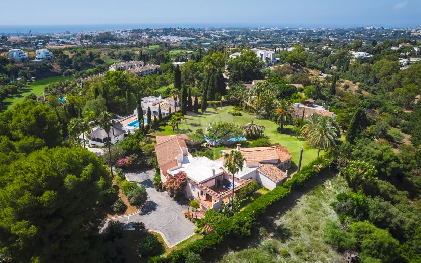 Villa in Fuente del Espanto, Benahavis